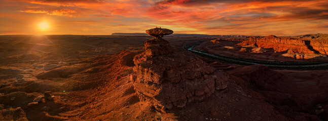 Mexican Hat is a rock formation on the Western edge of the San Juan River in Utah.
