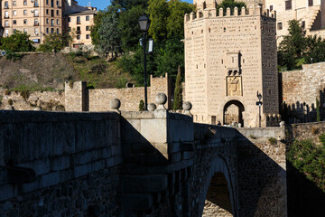 Details from Puente de Alcántara, door and bridge in Toledo - obrazy, fototapety, plakaty