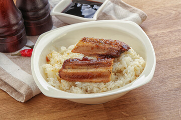 Roasred eel with steamed rice