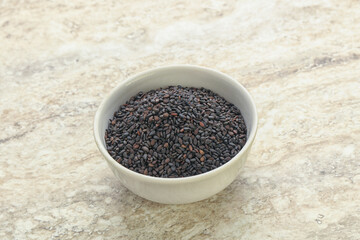 Black sesame seeds in the bowl