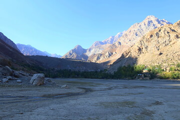 Fototapeta na wymiar Mountain landscape from a hiking trail to Haft Kul Seven Lakes in Tajikistan