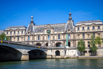 Fototapeta na wymiar Louvre museum and Carrousel bridge, Paris, France