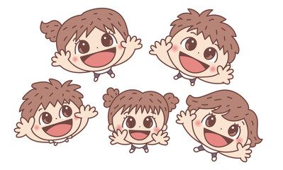 上を見上げている子ども達