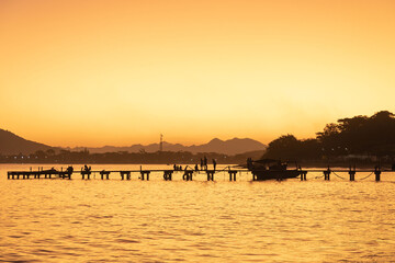 Obraz premium sunset over the sea