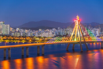 Skyline of seoul, the capital city of south korea with Han River