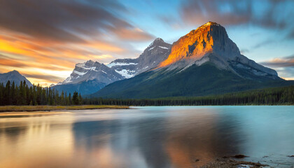 scenic sunset over vermilion lake and mount rundle in banff national park alberta canada long exposure - obrazy, fototapety, plakaty