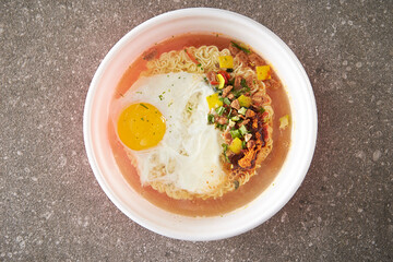 Instant Ramen with Egg, instant noodles
