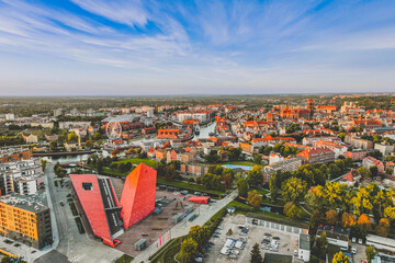 Panorama of Gdańsk and a view of the Museum of the Second World War.