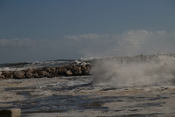 Rouleau sur la côte à Carry-le-Rouet
