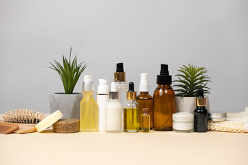 Natural cosmetics for hair and skin care - solid shampoos, oils, creams and more.