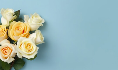 Delicate bouquet of white and yellow roses.