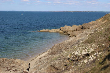 Piriac-sur-Mer : rochers vus depuis le sentier des douaniers à Port-au-Loup