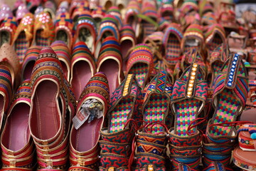 scarpe indiane