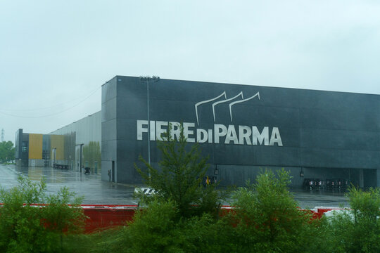 Fiere di Parma exhibition center building with logo.