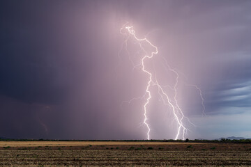 Powerful lightning storm in Arizona