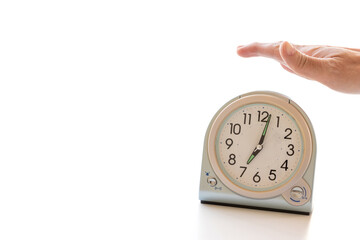 目覚まし時計のアラームを止める