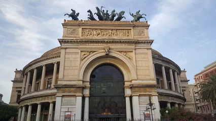 Meubelstickers Massimo Vittorio Emanuele Theater in Palermo © tino