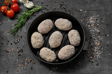 Turkey cutlets in flour breading.