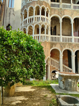 Scala Contarini del Bovolo or Palazzo Contarini del Bovolo in Venice. The Palazzo Contarini del Bovolo is a small palazzo known with spiral staircases. Venice, Italy.