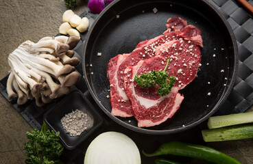 Grilled Korean Beef Sirloin, 등심구이, 꽃등심