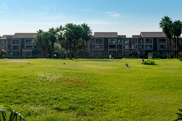 Obraz premium Lawns and vacation villas in the countryside