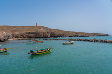 Obraz premium Fisherman boats at the east coastline of Sal island, Cape Verde