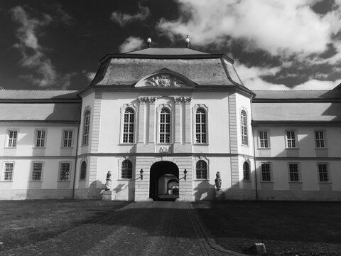 Schlo&szlig;