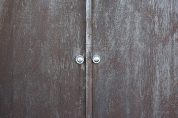 Old wooden door with handle - obrazy, fototapety, plakaty