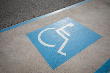 Señal de estacionamiento para discapacitados