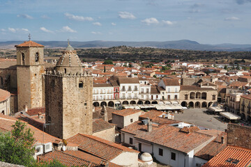 Fototapeta na wymiar view of trujillo and its main square