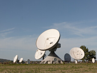 Antennen für die Satellitenkomunikation