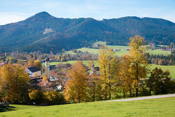 Fototapeta na wymiar rural village and spa town Fischbachau, upper bavarian landscape in autumn
