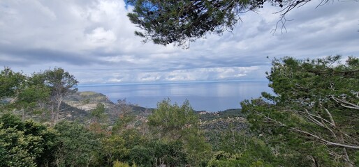 Porto Des Canonge is situated on the North West coast of Mallorca. charming stone beach, it is set against a backdrop nice trail to banyalbulfar with scenic views