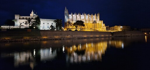 Fototapeta na wymiar Cathedral in Palma de Mallorca, also known as La Seu, is a stunning Gothic-style cathedral located in the city of Palma, which is the capital of the Spanish island of Mallorca (Majorca). It is one of