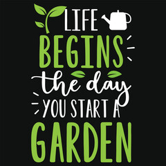Fototapeta premium Best awesome gardening typographic tshirt design