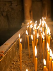Bougies dans l'église de Saint Sépulcre à Jérusalem
