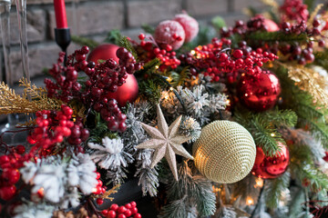 Christmas decoration in the house - 669129574
