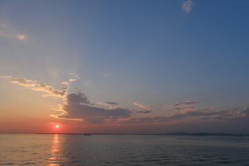 東京湾の夕焼け　Sunset over Tokyo Bay