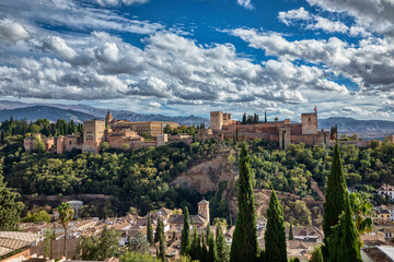Fototapeta na wymiar Blick auf die Stadt Granada. Spanien. Andalusien.