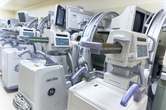 Chicago, IL, USA, October, 28, 2023, hospital X-ray machine in operation, radiologist at work, saving lives with precise diagnostics and advanced medical technology