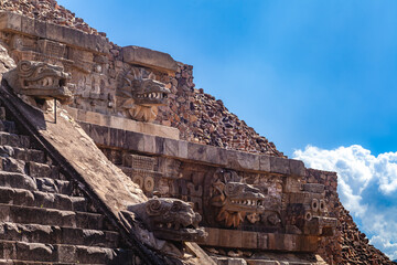 teotihuacan pyramid 