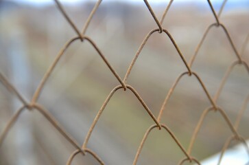 Chain link grid fence