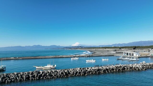 富士山_ふじさん_Mt. Fuji_茅ヶ崎漁港【Southern Beach Chigasaki】