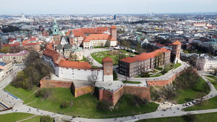 Fototapeta na wymiar The Wawel Castle and the Wawel Hill constitute the most historically and culturally important site in Poland.