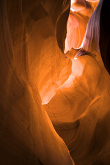 Antelope Canyon (Page, AZ, USA)