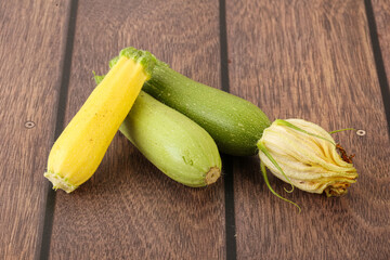 Raw baby organic zucchini heap