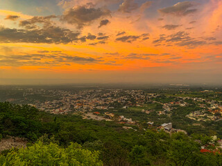 Fototapeta premium sunset over the city