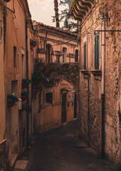 The narrow streets of the baroque style city of Modica, Sicily, Italy - 669770327