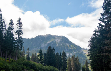 Obraz premium mountains in the mountains