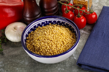 Dry ptitim heap in the bowl